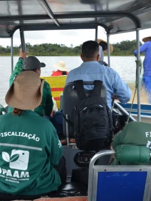 O Instituto de Proteção Ambiental do Amazonas (Ipaam) participou da 17ª edição da Pesca do Mapará, realizada no Lago Grande do Janauacá, em Manaquiri, a 60 quilômetros de Manaus. No evento, realizado no domingo (16), fiscais da Gerência de Controle de Pesca (GECP) da autarquia realizaram ações de fiscalização e orientaram a população sobre as espécies permitidas para captura.